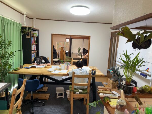 夏期講習期間中の学習風景